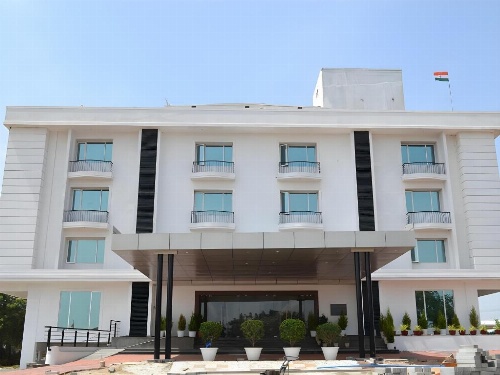 Hotel Allum image 1