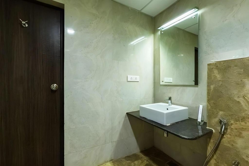Room image 2